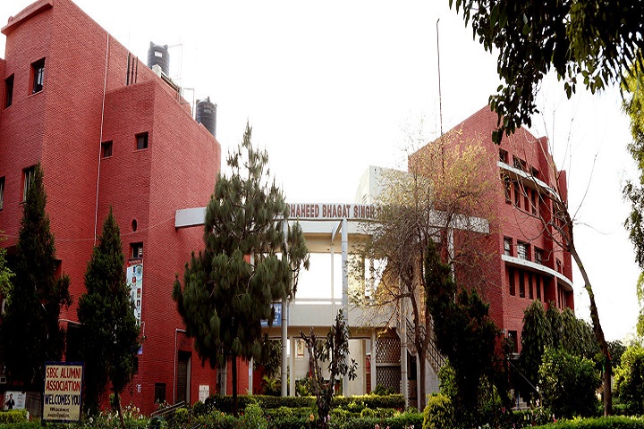 https://cache.careers360.mobi/media/colleges/social-media/media-gallery/9773/2021/7/16/Campus View of Shaheed Bhagat Singh College of Management and Technology Faridabad_Campus-View.jpg